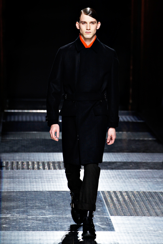 Kris Van Assche 2012ﶬbDƬ