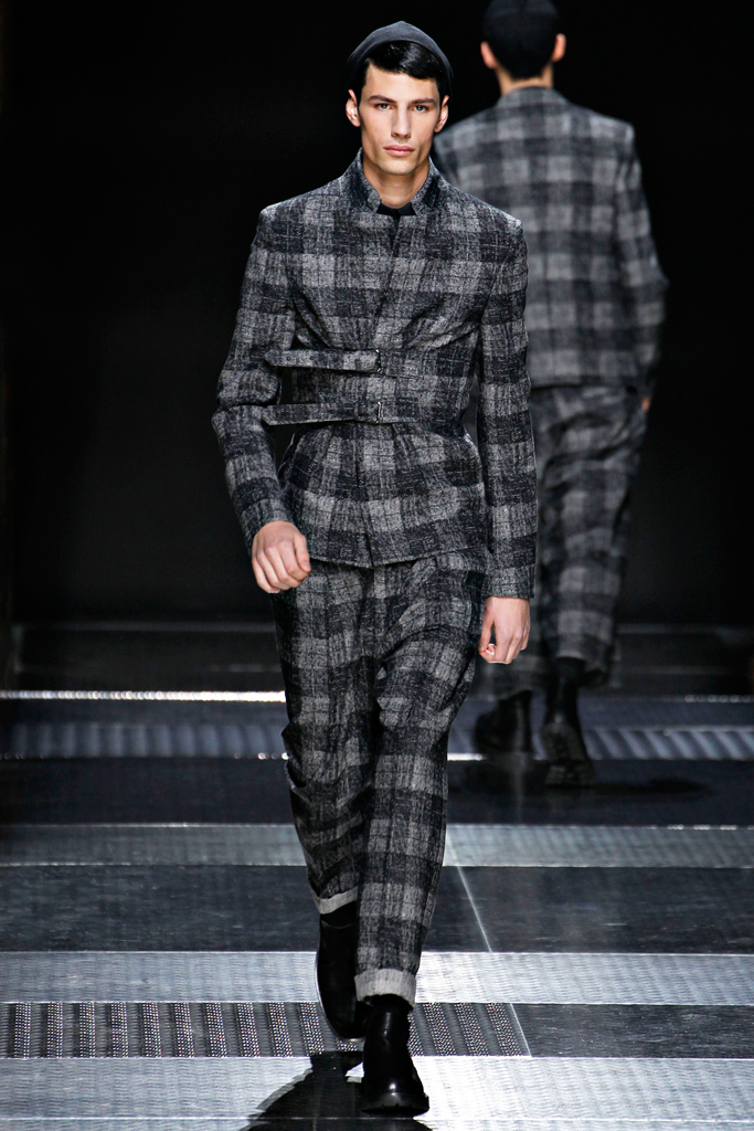 Kris Van Assche 2012ﶬbDƬ
