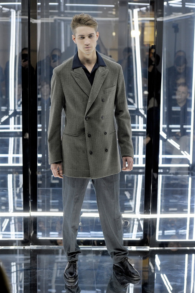 Cerruti 2012ﶬbDƬ