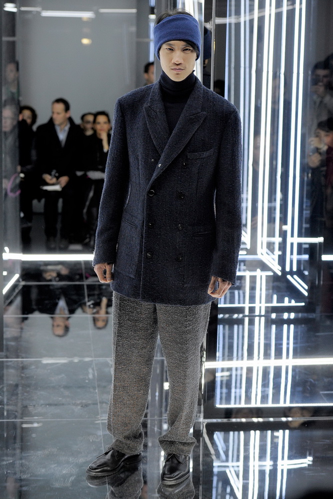 Cerruti 2012ﶬbDƬ