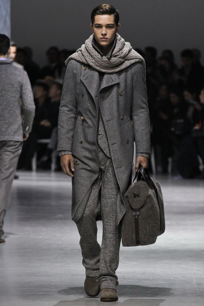 Corneliani 2012ﶬbDƬ