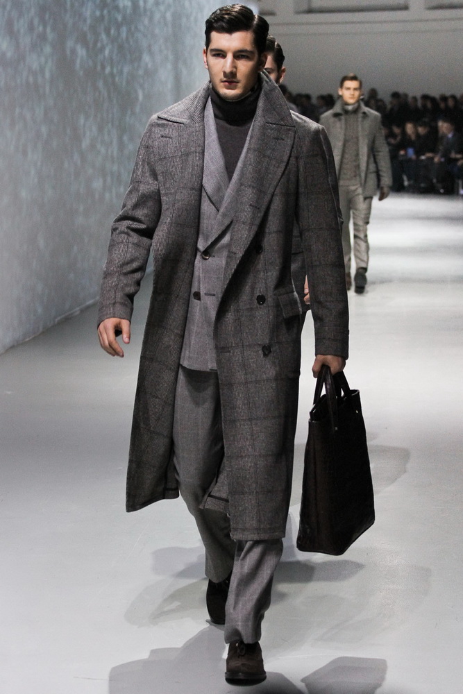 Corneliani 2012ﶬbDƬ