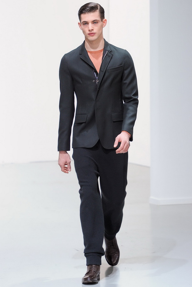 Dirk Bikkembergs 2012ﶬbDƬ