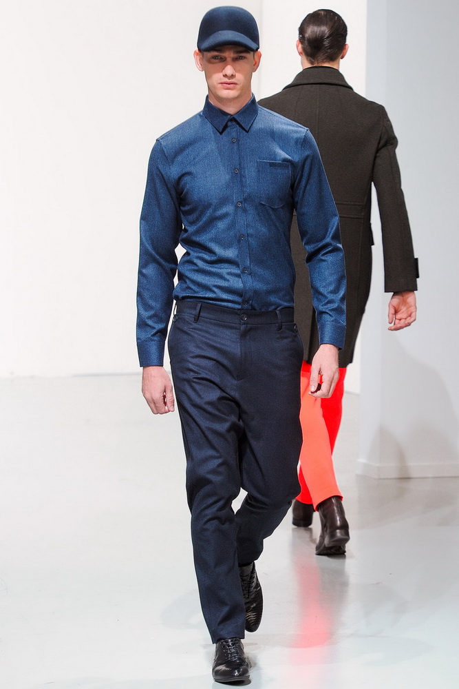 Dirk Bikkembergs 2012ﶬbDƬ
