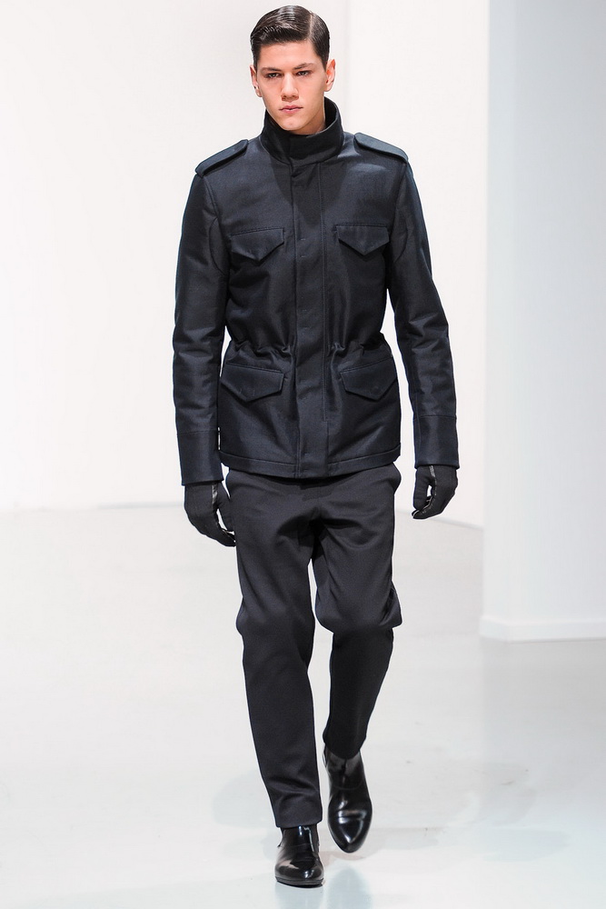 Dirk Bikkembergs 2012ﶬbDƬ