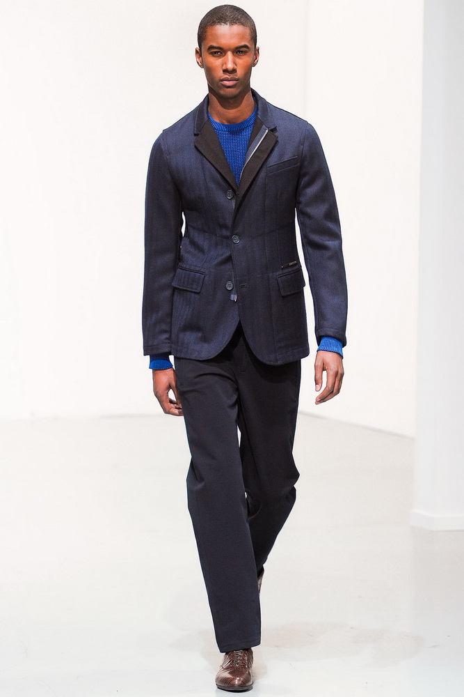 Dirk Bikkembergs 2012ﶬbDƬ