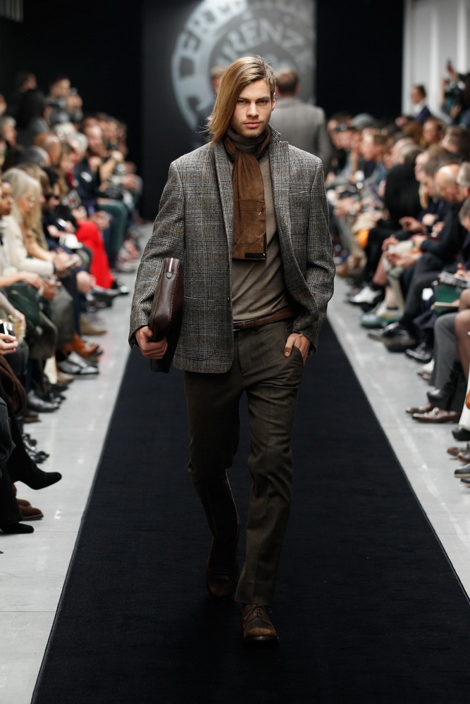 Ermanno Scervino 2012ﶬbDƬ