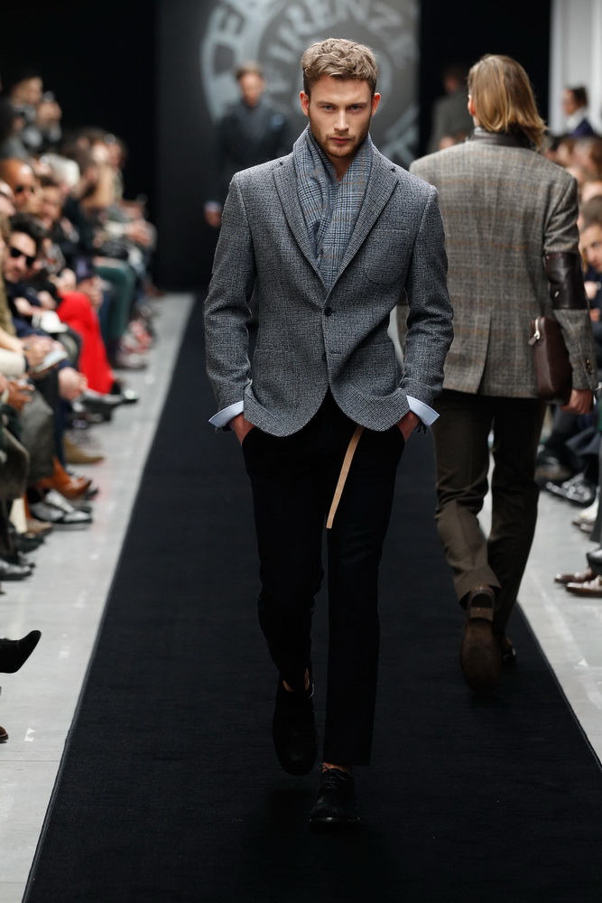 Ermanno Scervino 2012ﶬbDƬ