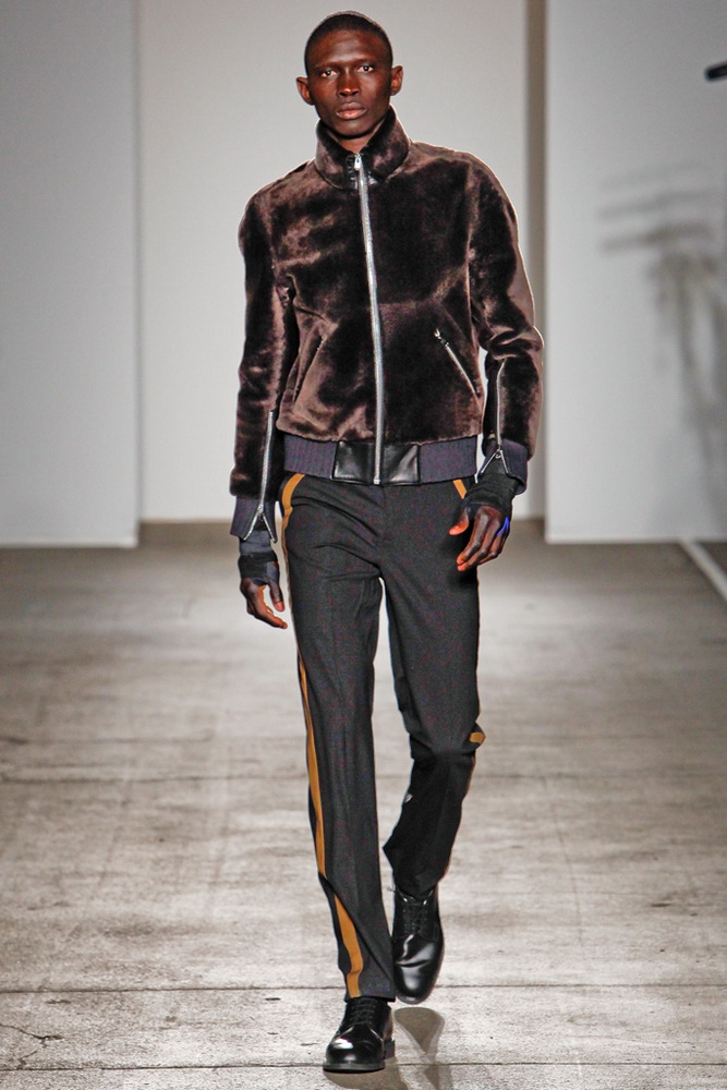 Tim Coppens 2012ﶬbDƬ