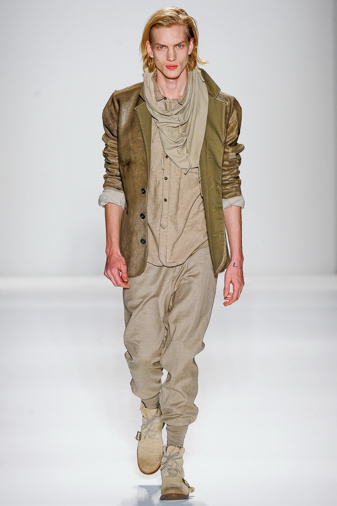 Nicholas K 2012ﶬ¸DƬ