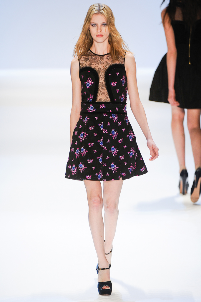 Jill Stuart 2012ﶬ¸DƬ