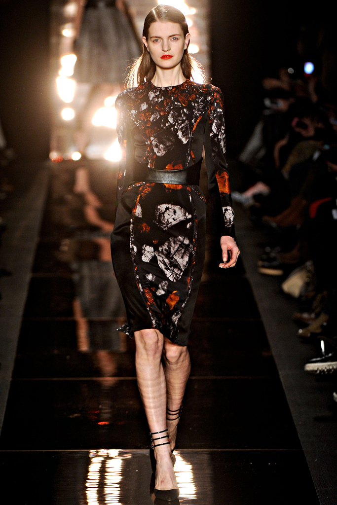Monique Lhuillier 2012ﶬ¸DƬ