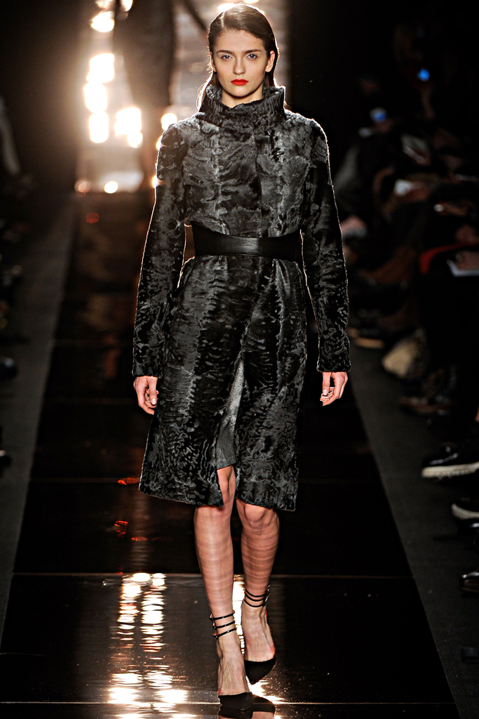 Monique Lhuillier 2012ﶬ¸DƬ