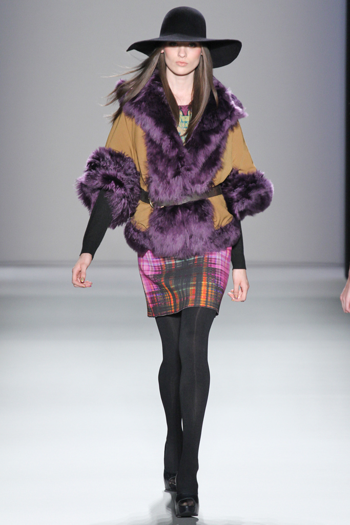 Nicole Miller 2012ﶬ¸DƬ