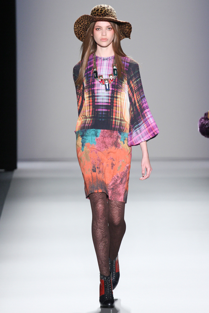 Nicole Miller 2012ﶬ¸DƬ
