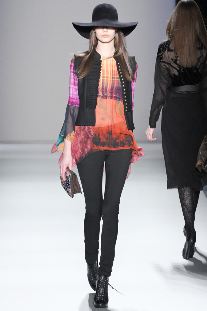 Nicole Miller 2012ﶬ¸DƬ