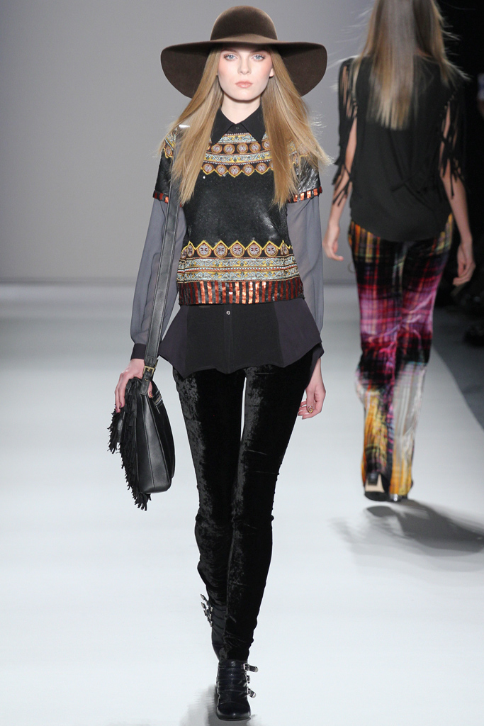 Nicole Miller 2012ﶬ¸DƬ