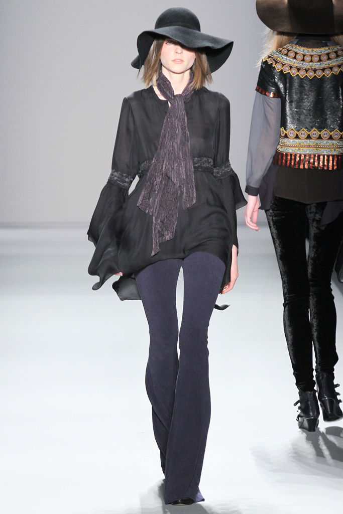 Nicole Miller 2012ﶬ¸DƬ