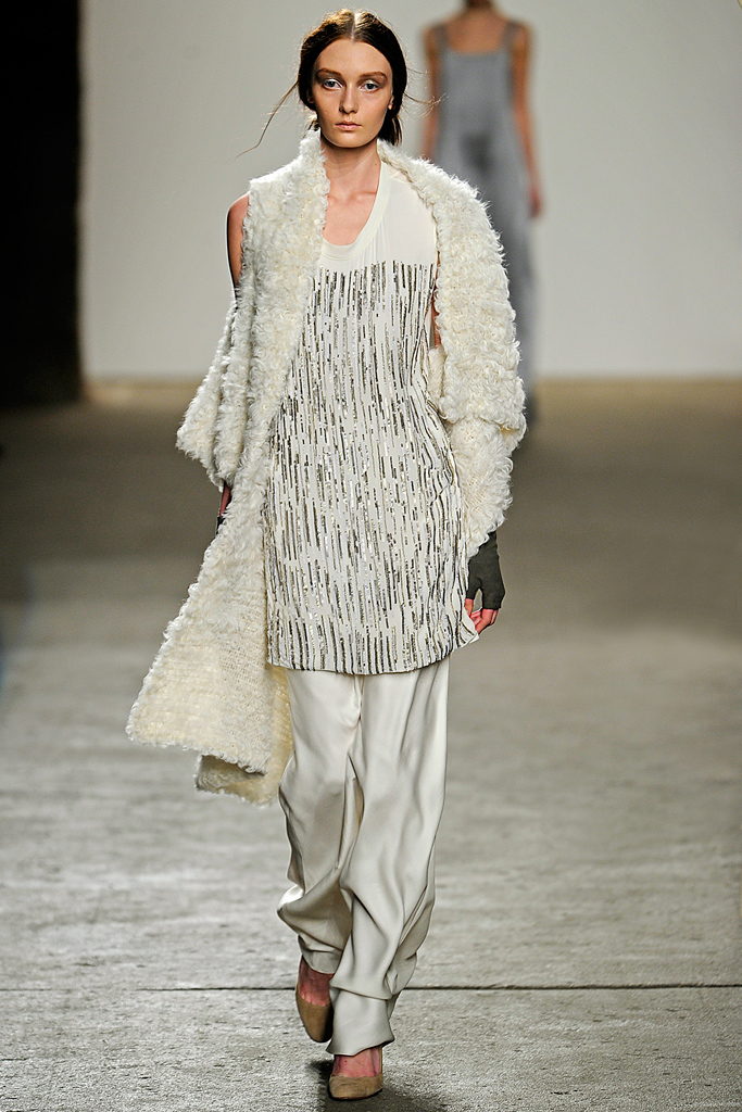 Tess Giberson 2012ﶬ¸DƬ