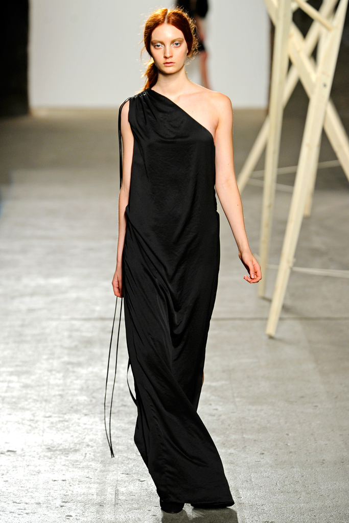 Tess Giberson 2012ﶬ¸DƬ