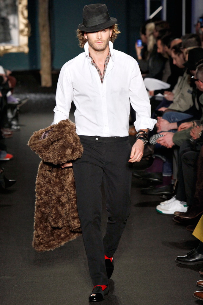 Michael Bastian 2012ﶬbDƬ