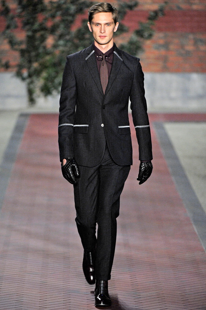 Tommy Hilfiger 2012ﶬbDƬ