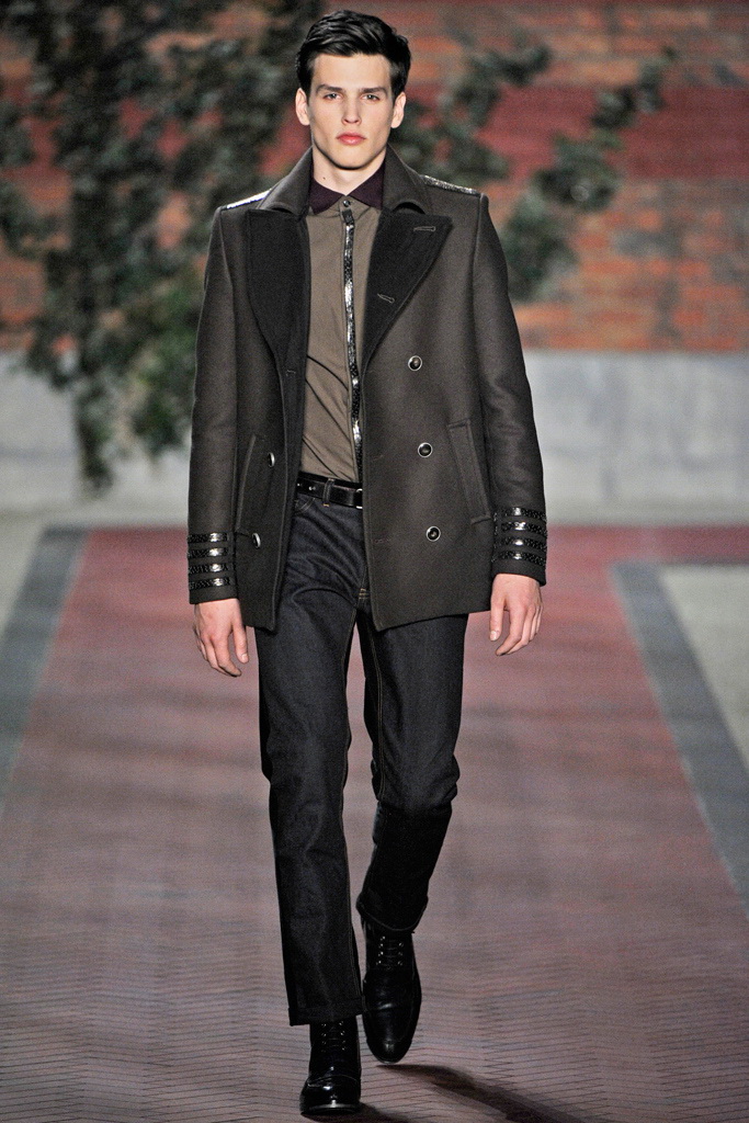 Tommy Hilfiger 2012ﶬbDƬ