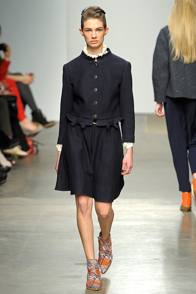 Karen Walker 2012ﶬ¸DƬ