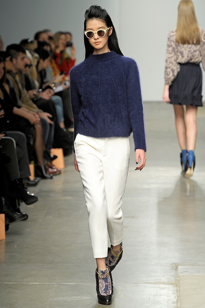 Karen Walker 2012ﶬ¸DƬ