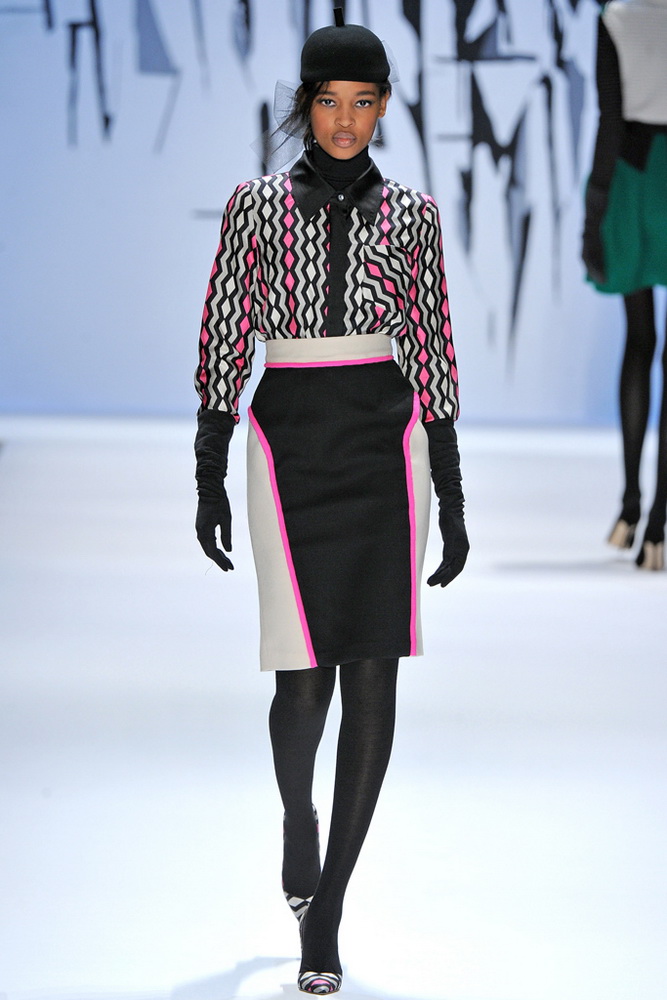 Milly 2012ﶬ¸DƬ