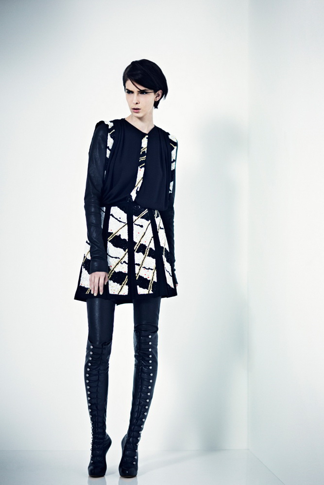 Willow 2012ﶬ¸DƬ