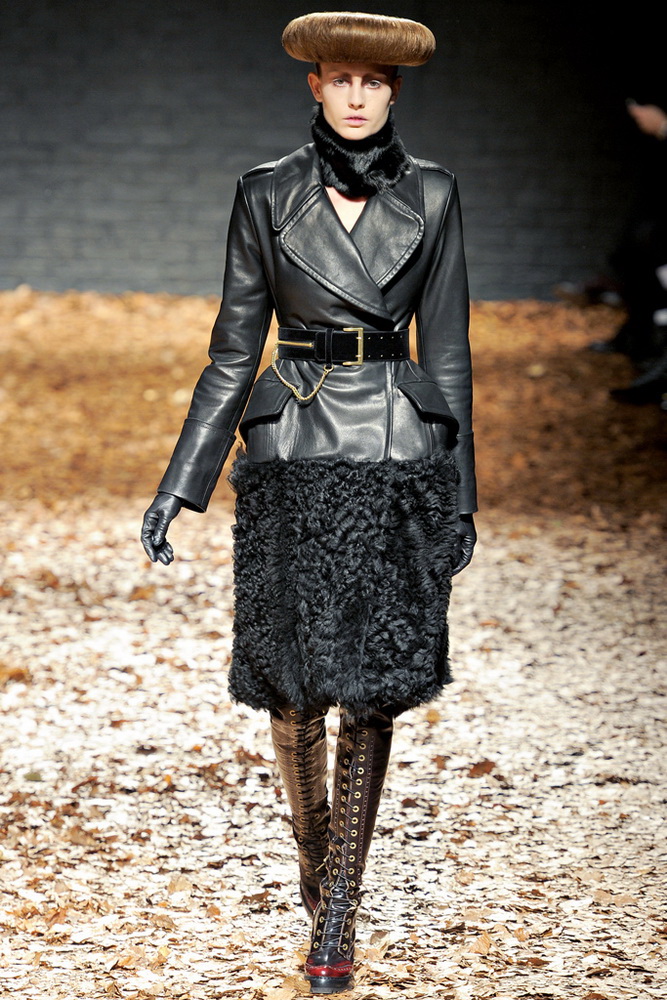 McQ 2012ﶬ¸DƬ