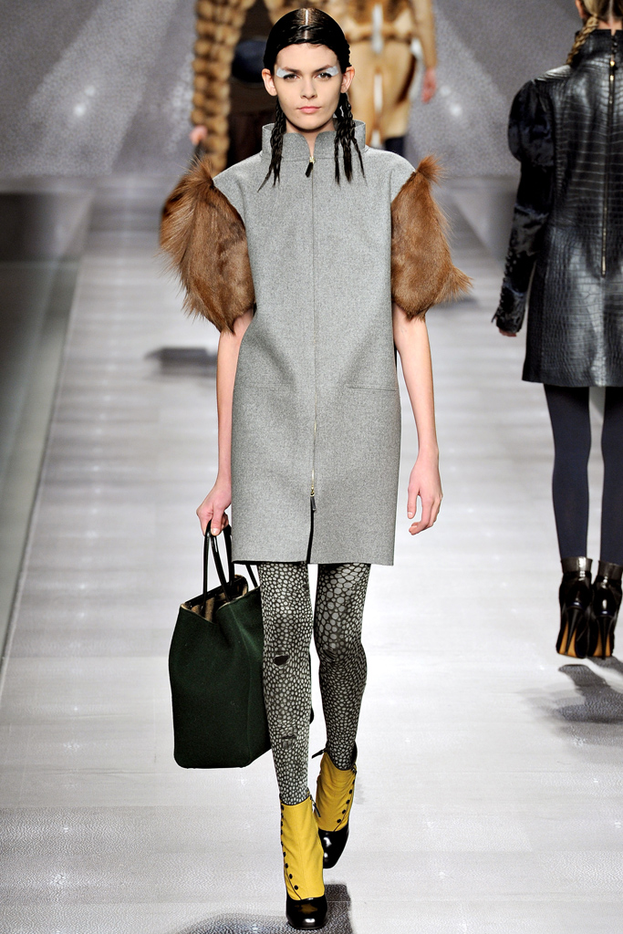 Fendi 2012ﶬ¸DƬ