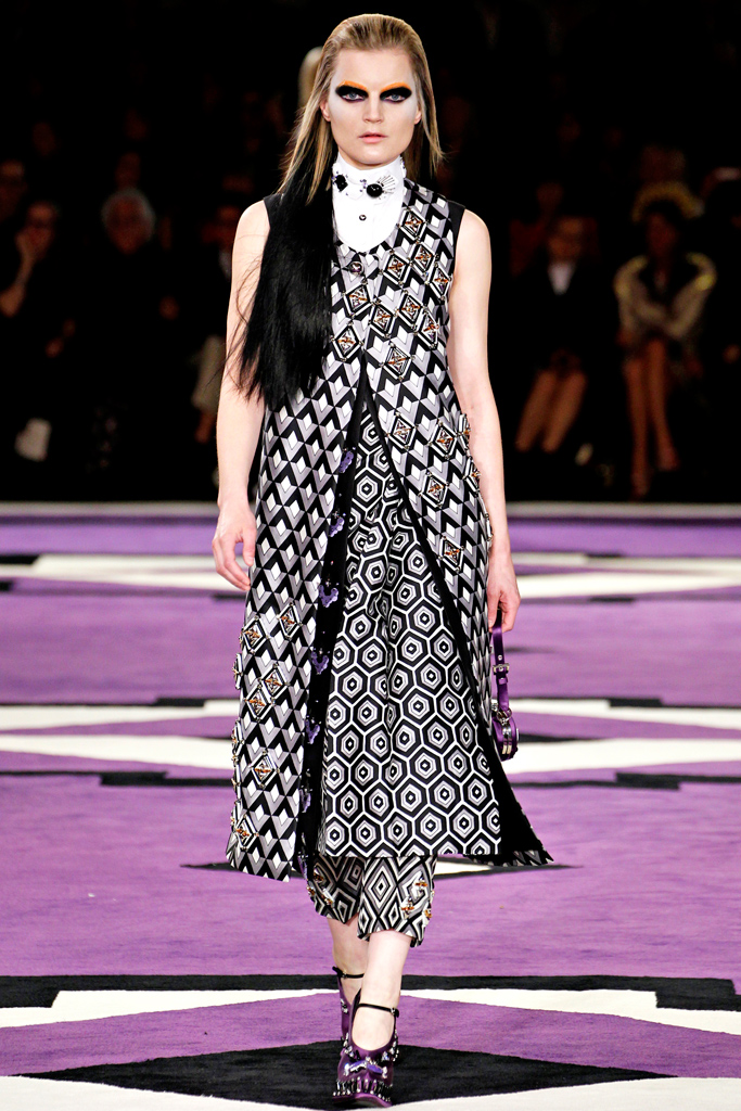 Prada 2012ﶬ¸DƬ