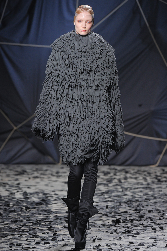 Gareth Pugh 2012ﶬ¸DƬ
