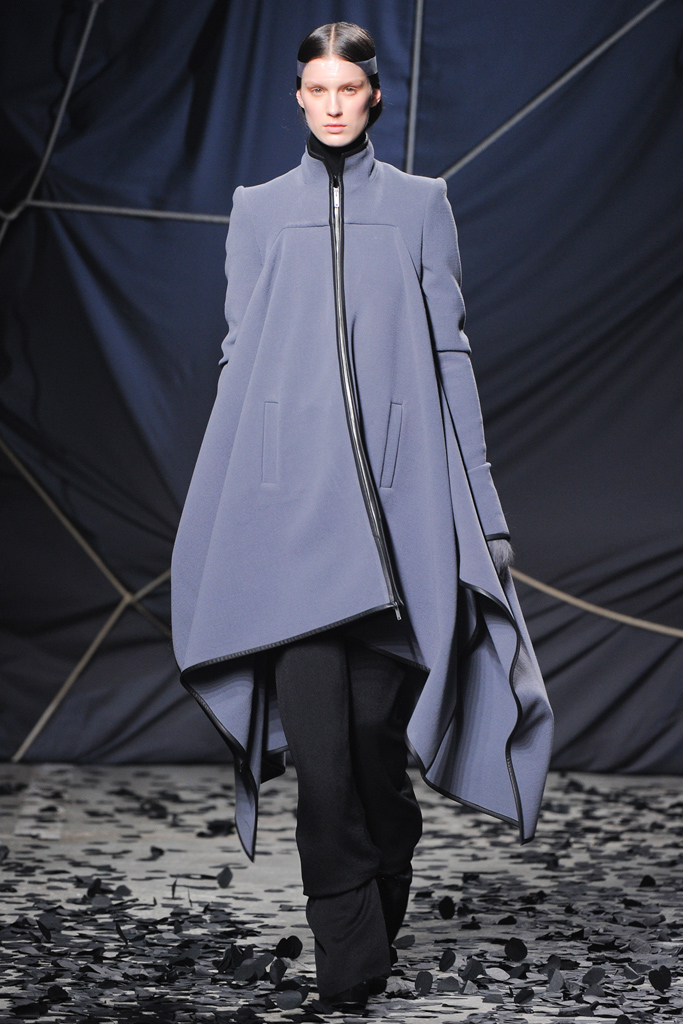 Gareth Pugh 2012ﶬ¸DƬ