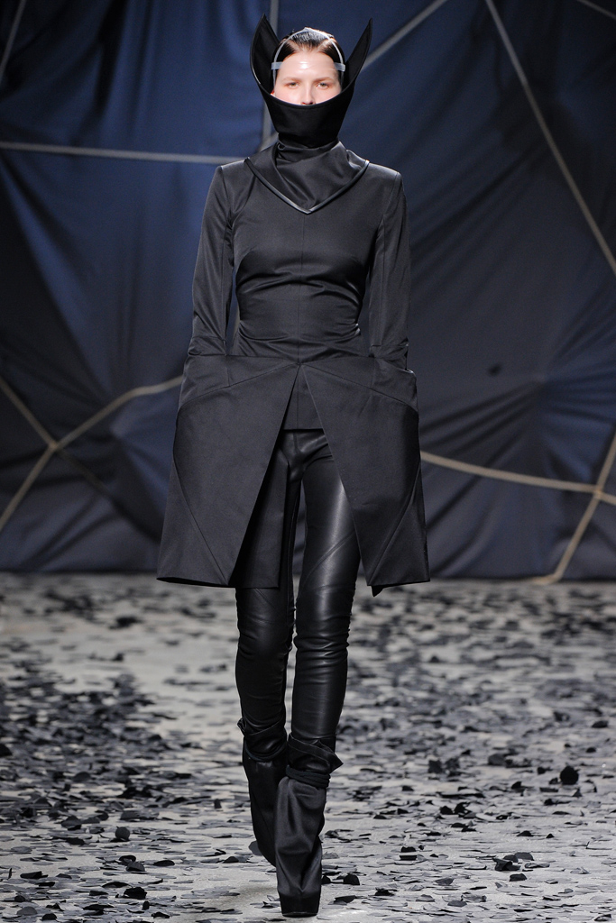 Gareth Pugh 2012ﶬ¸DƬ