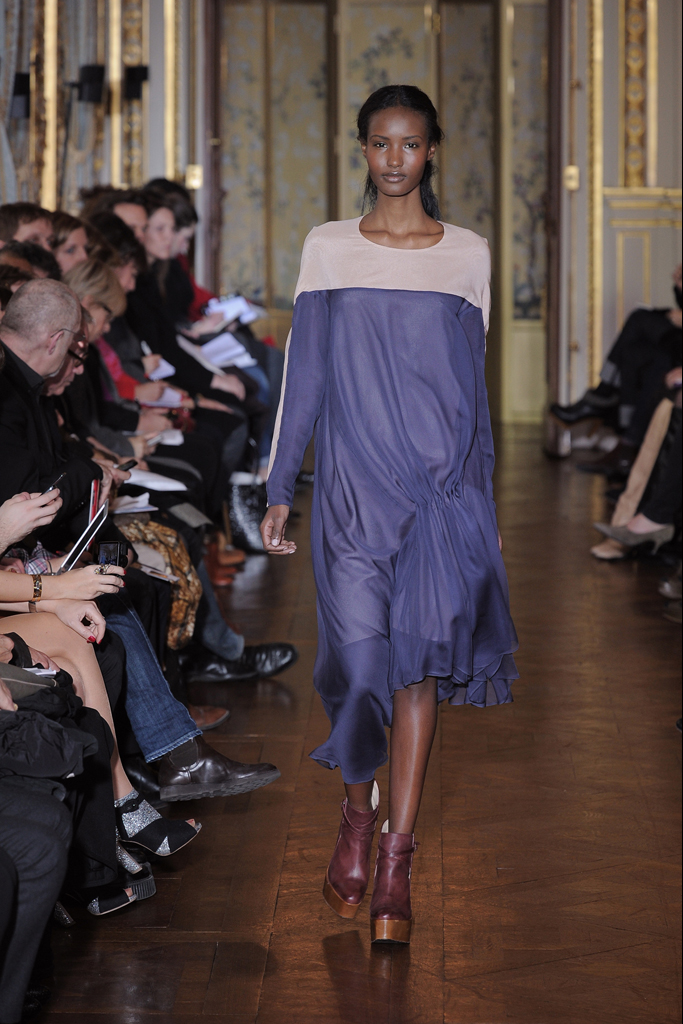 Anne Valerie Hash 2012ﶬϵиDƬ