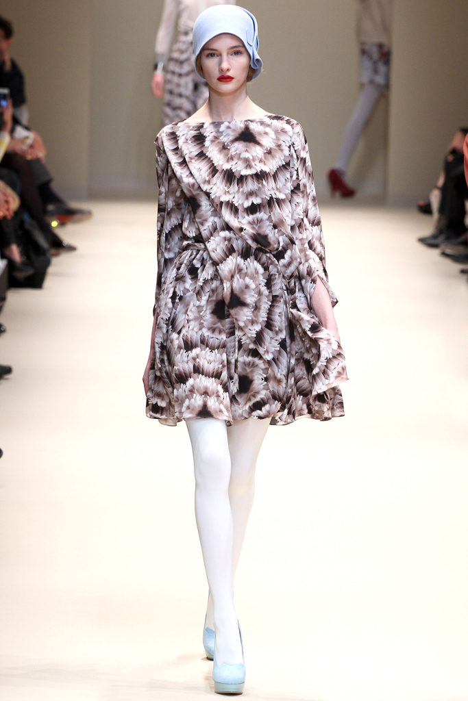 Cacharel 2012ﶬϵиDƬ