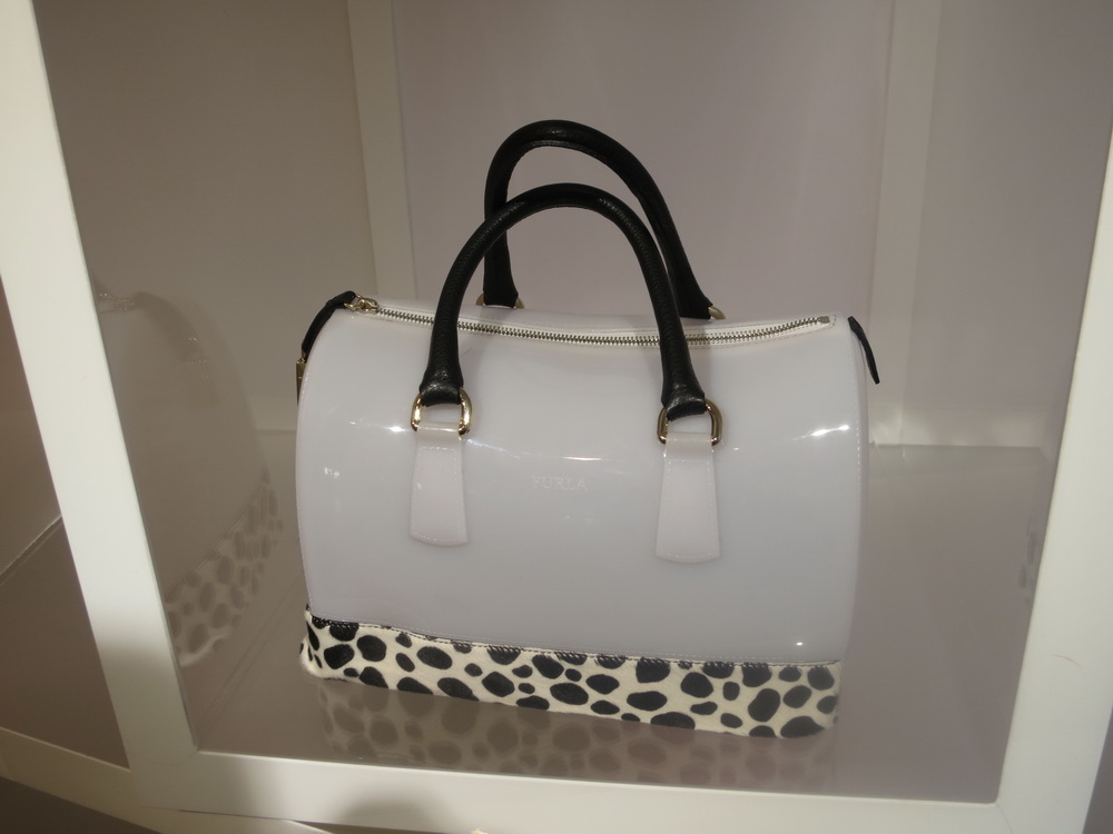 Furla ReseeDƬ