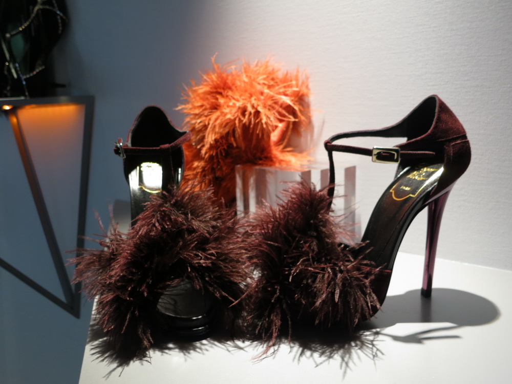 Roger Vivier ReseeDƬ