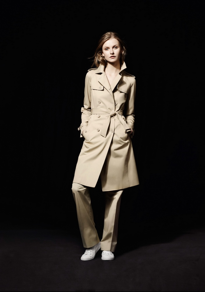 LACOSTE 2012 Woman Lookbook DƬ