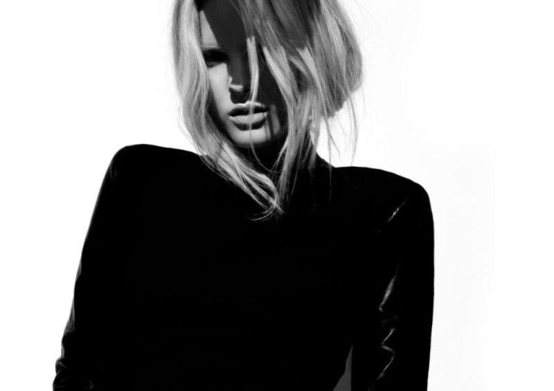 Ellery 2012ﶬV DƬ