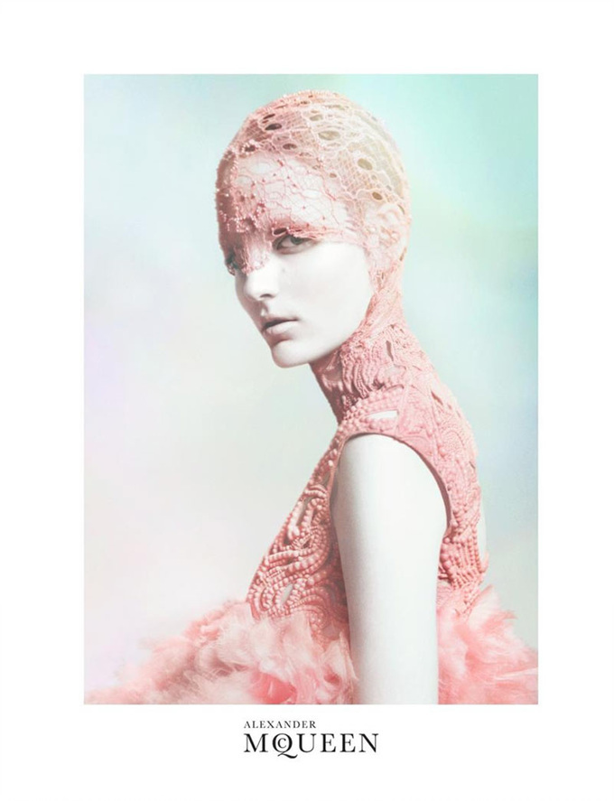 Alexander McQueen 2012ďVDƬ