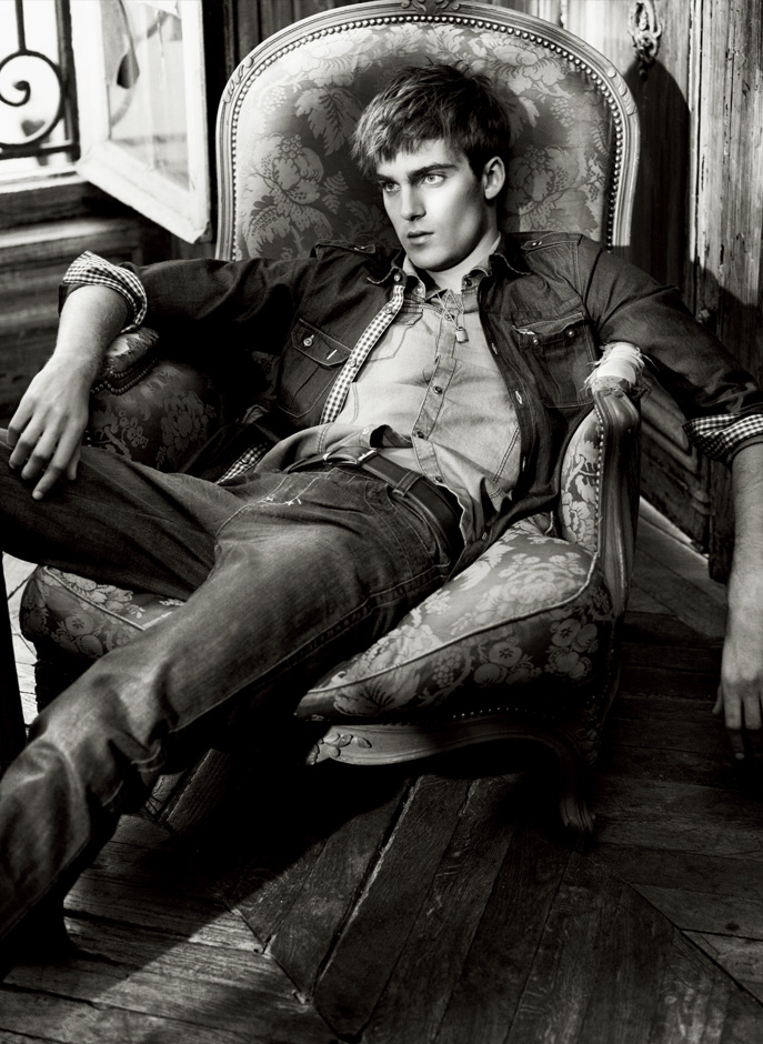 Guy Laroche 2012bV DƬ
