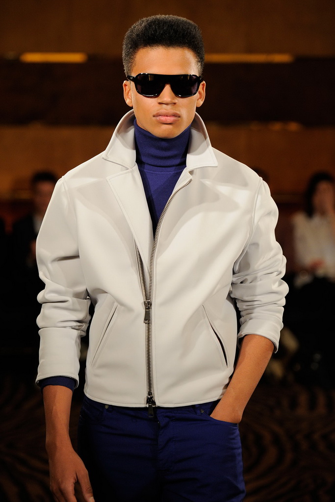 Joseph Abboud 13bDƬ