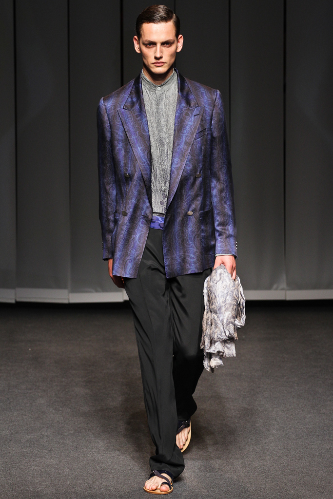 Etro 13bDƬ
