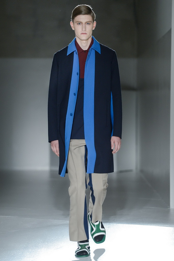 Prada 13bDƬ