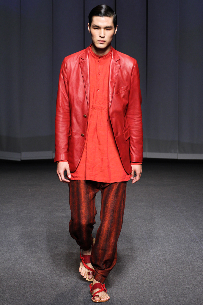 Etro 13bDƬ