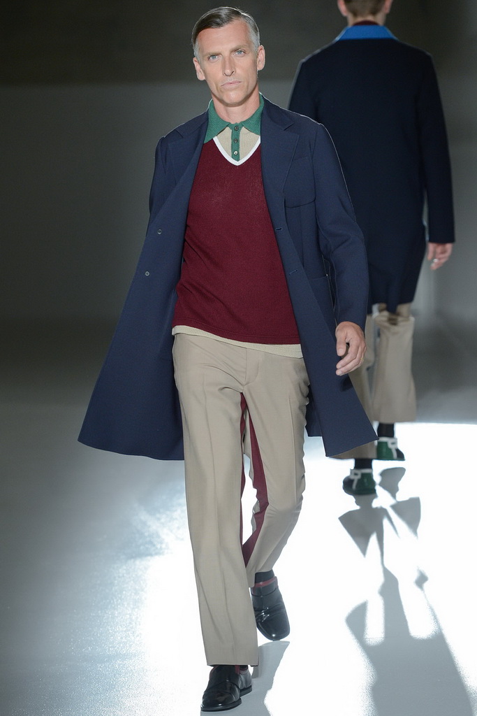 Prada 13bDƬ